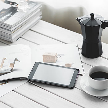 17c一起草对比生活视频历史记录与最新入口的关系终于理清